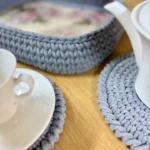 Marta Derkacz Produkt Zestaw 4 podkładek pod filiżanki z podkładką pod dzbanek (3)