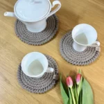 Marta Derkacz Produkt Zestaw 4 podkładek pod filiżanki z podkładką pod dzbanek (4)